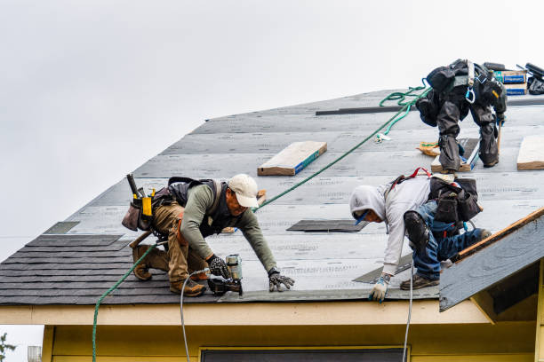 Professional Gutter Installation technician working in Roaring Gap, NC